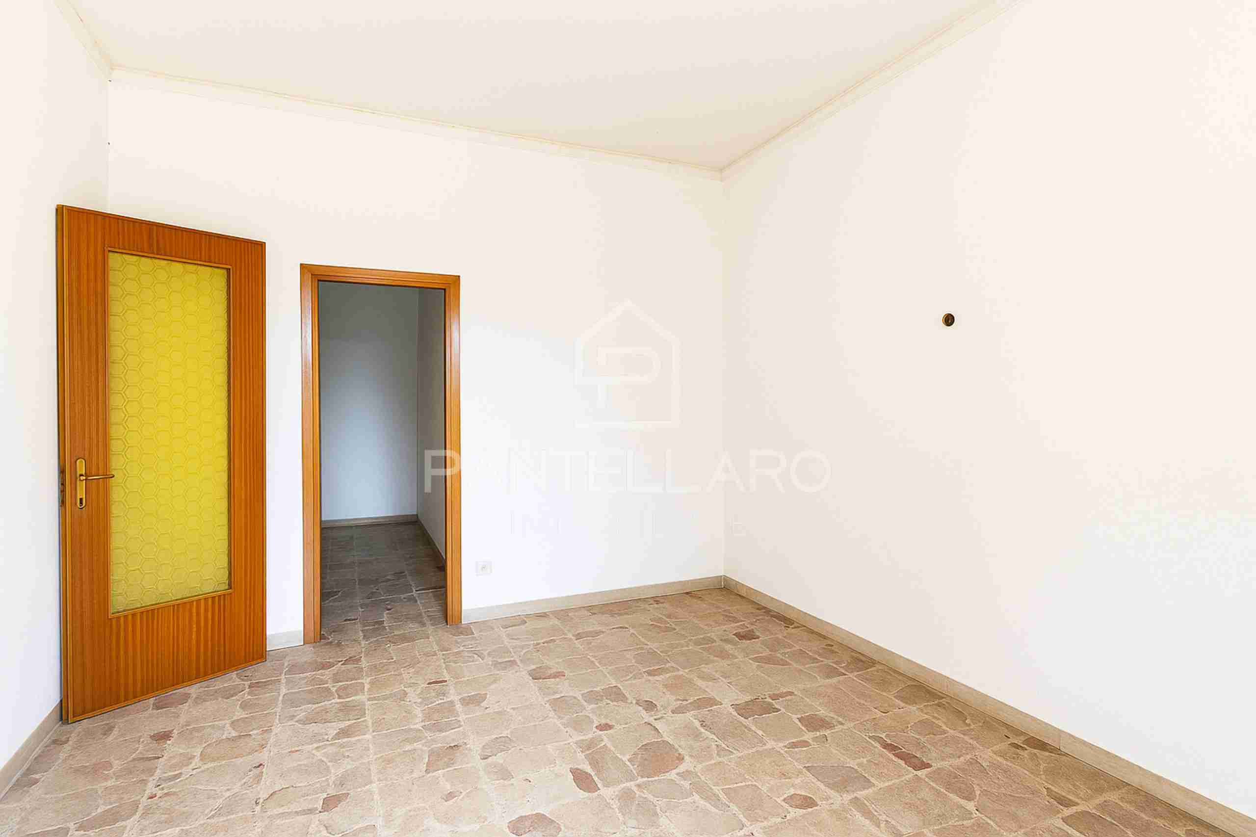 3716_edit Appartanvilla indipendente con giardino a Mascalucia – Zona Massannunziata