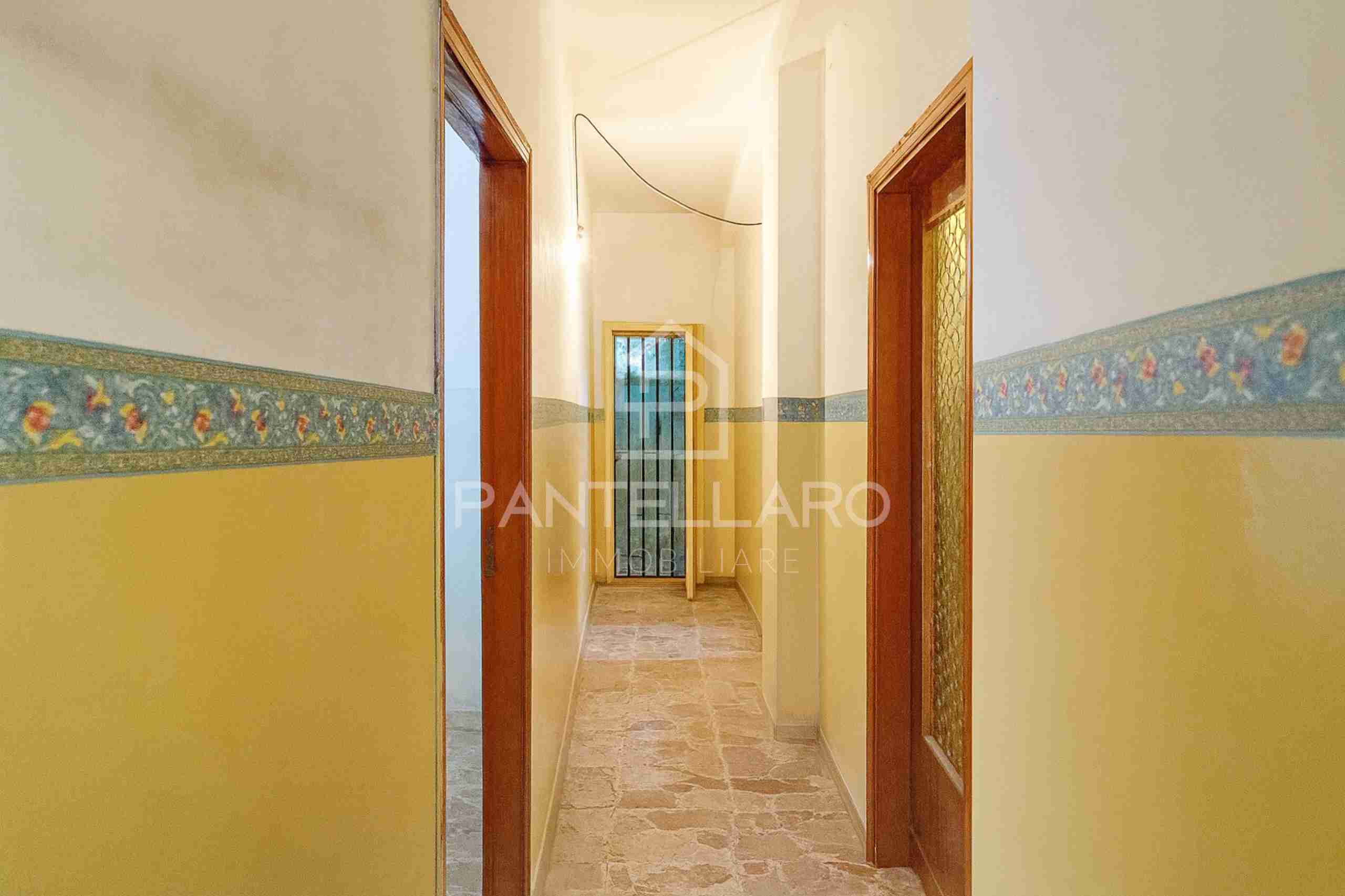 3723_edit Appartanvilla indipendente con giardino a Mascalucia – Zona Massannunziata