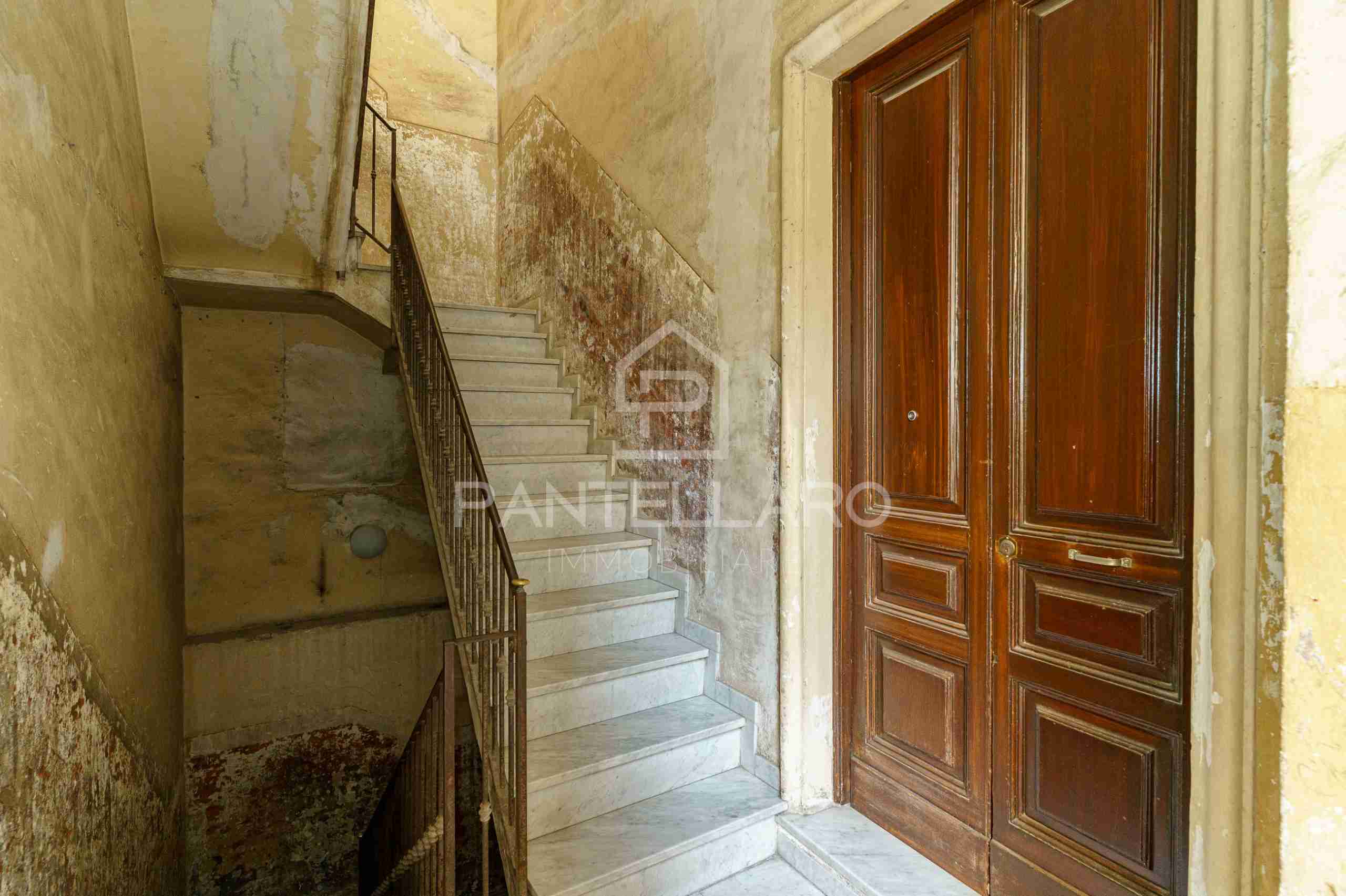 DSC07321 Appartamento completamento ristrutturato in via Principe Nicola, Catania